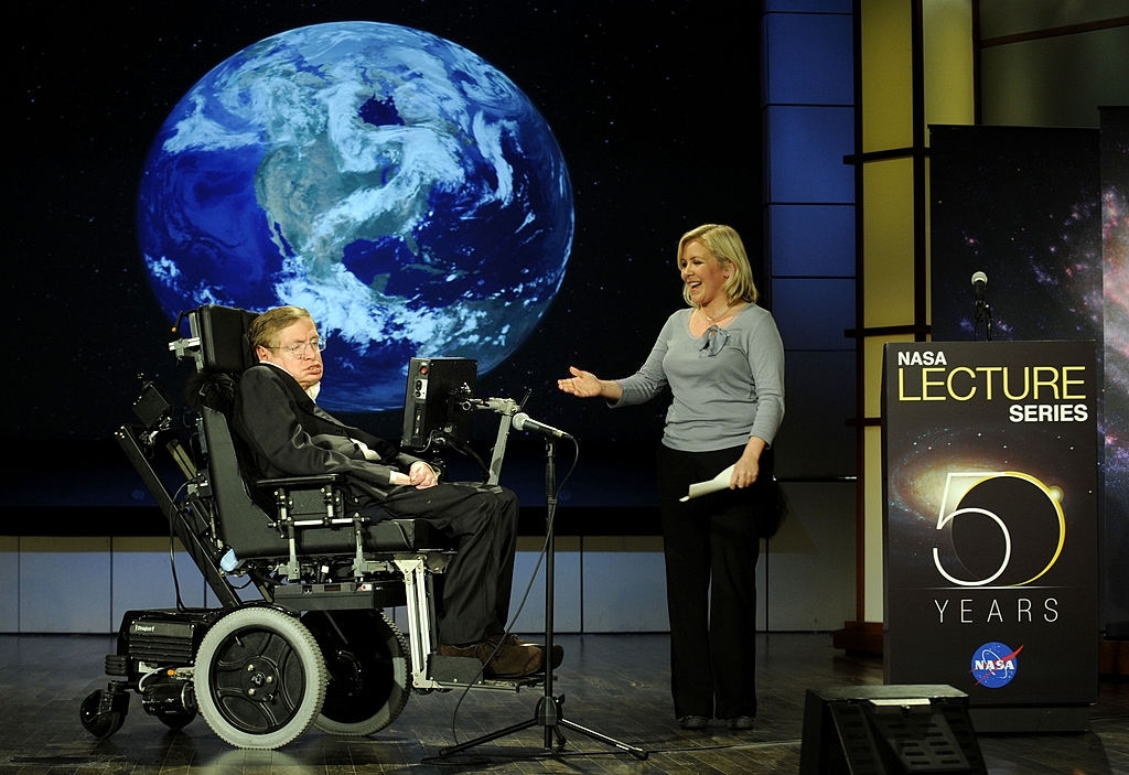 What is Stephen Hawking's IQ? The man with 6 Great Scientific Studies